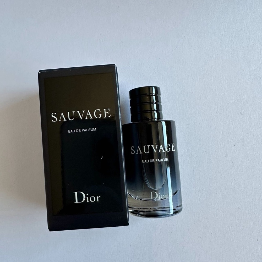 Dior mini 10ml men, not spray, use cap